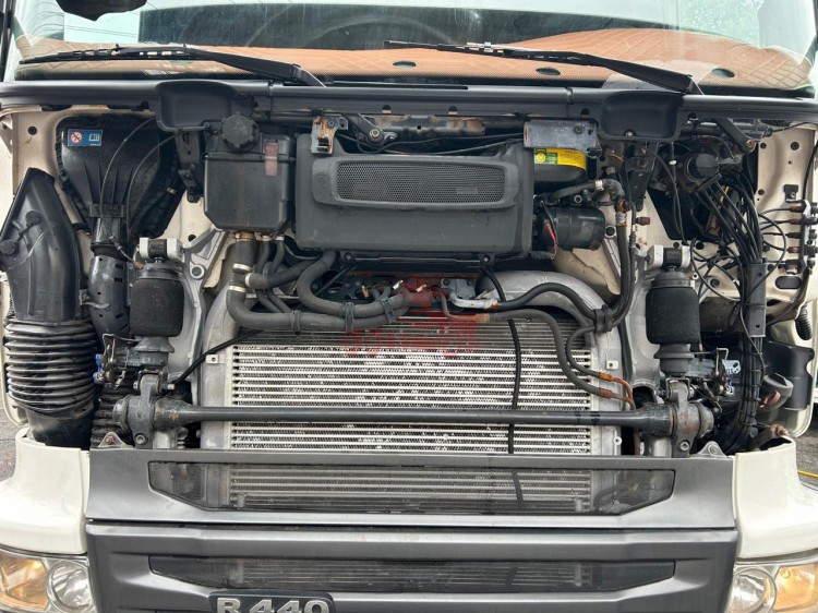 Scania R440 Highline 6x4 2014
