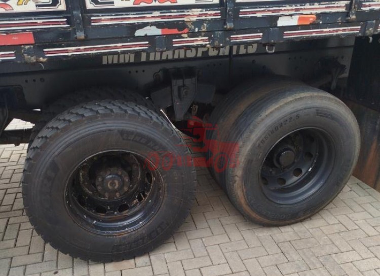 Volvo VM330 8x2 2022