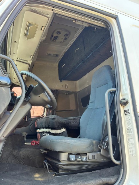 Volvo FH460 6x2 Globetrotter 2014