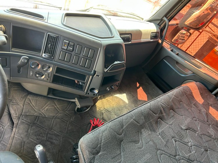 Volvo FH460 6x2 Globetrotter 2014