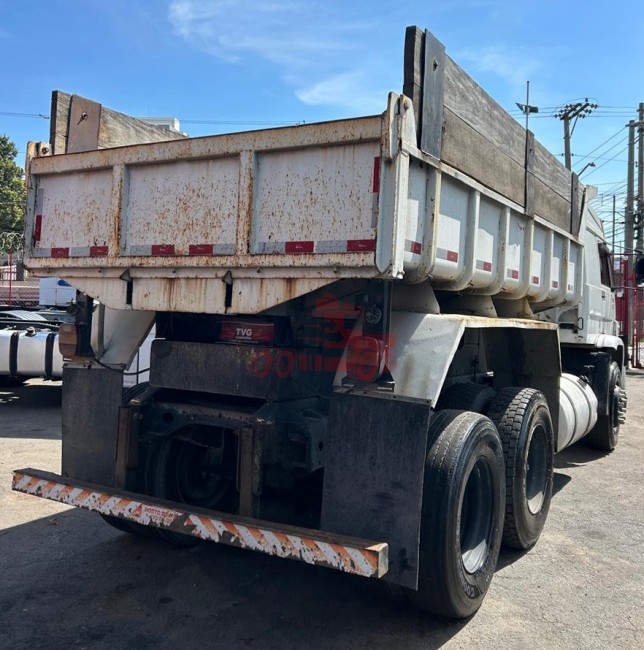 VW Titan 18-310 6x2 2003