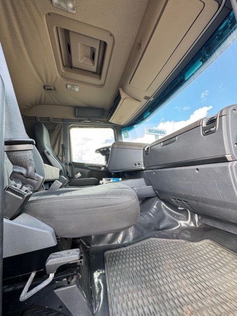 Scania R440 6x2 2017