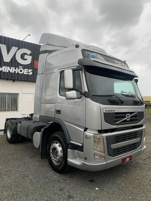 Volvo FM370 4x2 Globetrotter 2011