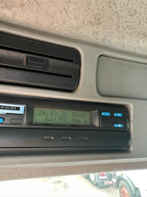 MB Axor 1933 4x2 2013