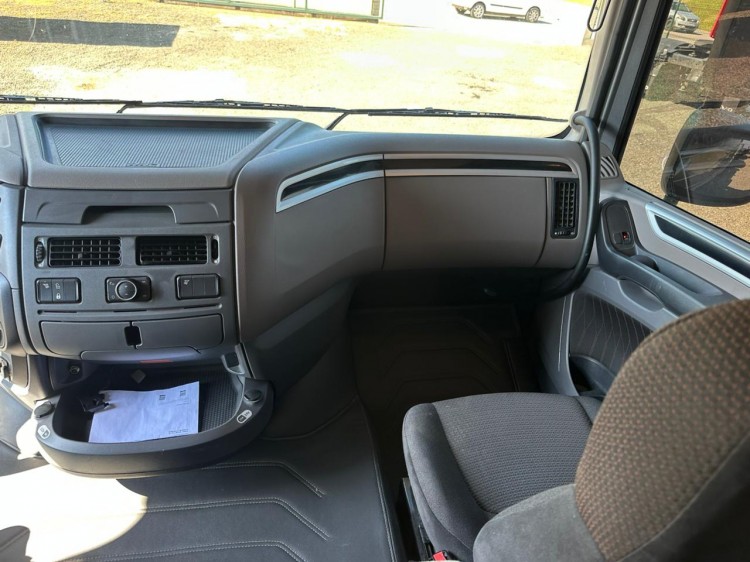 DAF XF FTT 530 6x4 2023 