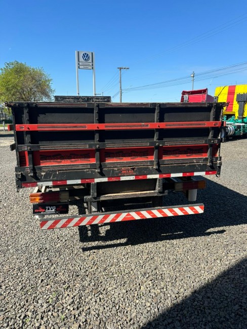 MB Accelo 1316 CE 6x2 2018