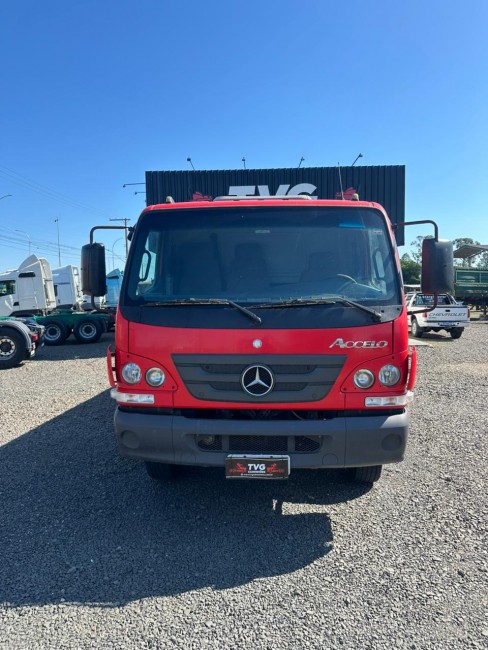 MB Accelo 1316 CE 6x2 2018