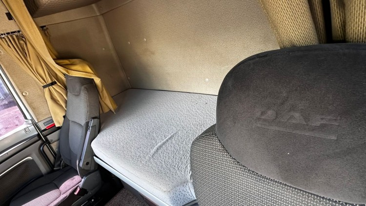 DAF XF 105 FTT 460 6x4 2016 