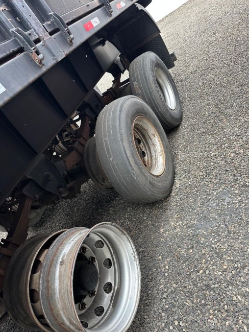 Graneleiro Randon LS 2016