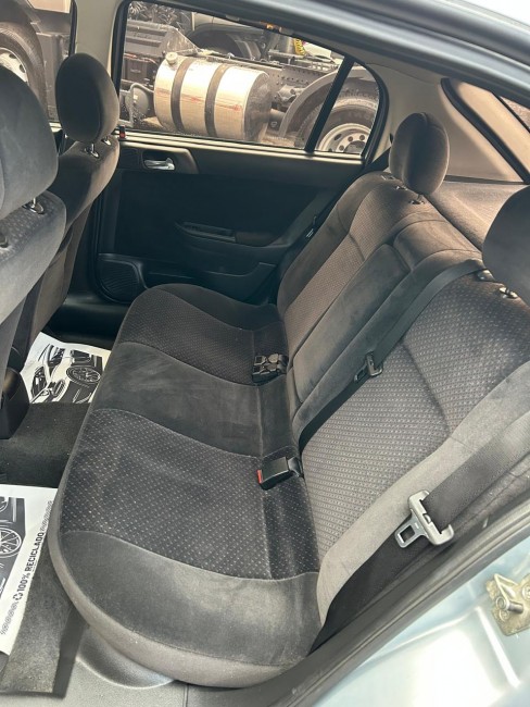 GM Astra 2.0 Flex 8v 2011 