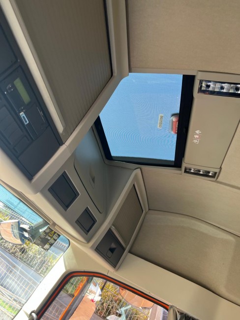 Volvo FH460 6x2 Globetrotter 2024