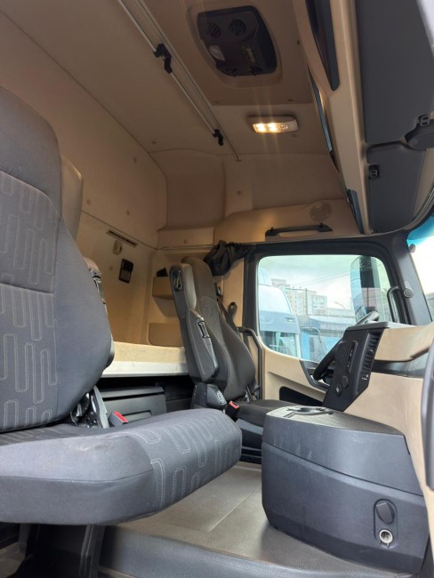 Actros 2651 6x4 2021 