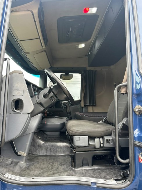 Scania R380 6X2 2011