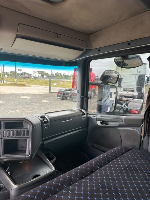 Scania R380 6X2 2011
