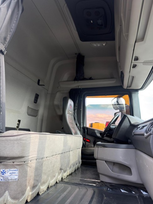 R500 6x4 2019