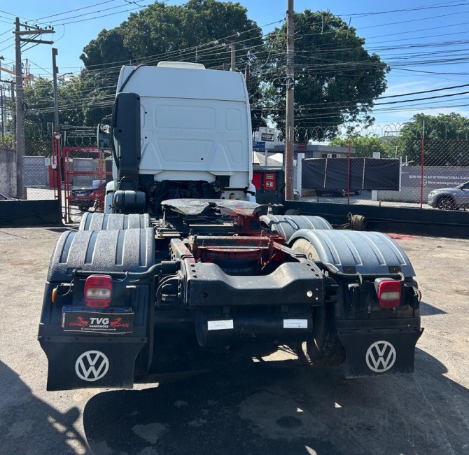 VW 25-390 6x2 2018