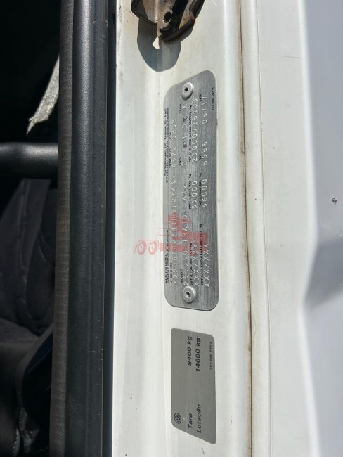 VW 25-390 6x2 2018