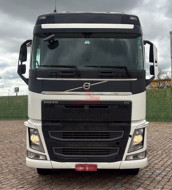 FH 460 GLOBETROTTER 6X2 2019/2020