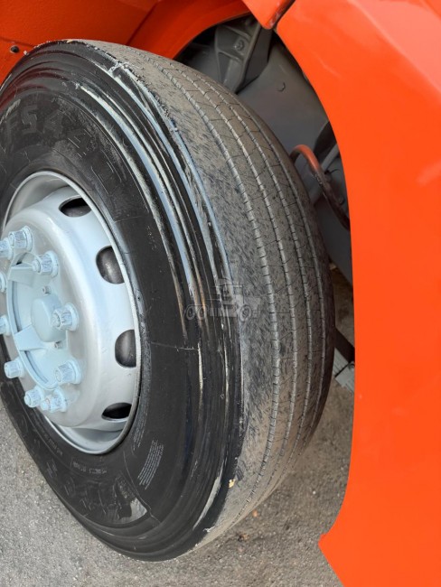 Scania 112H 320 4x2 1985