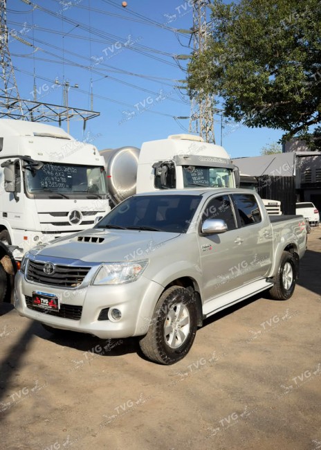 Hilux SRV 3.0 2012