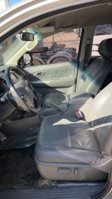 Hilux SRV 3.0 2012