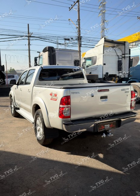 Hilux SRV 3.0 2012