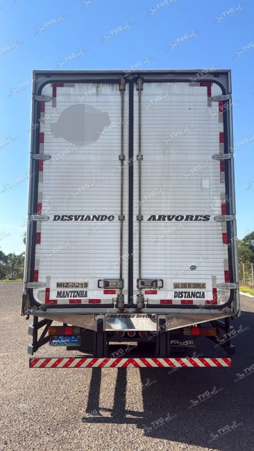 MB ATEGO 2429 6X2 2010/2011