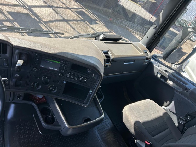 Scania R440 6x2 2018 STREAMLINE