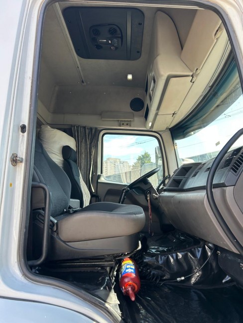 VW 25-390 6x2 2018