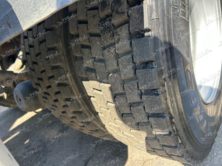 VW 25-390 6x2 2018
