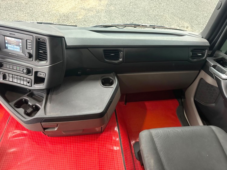 Scania R450 6x2 2019