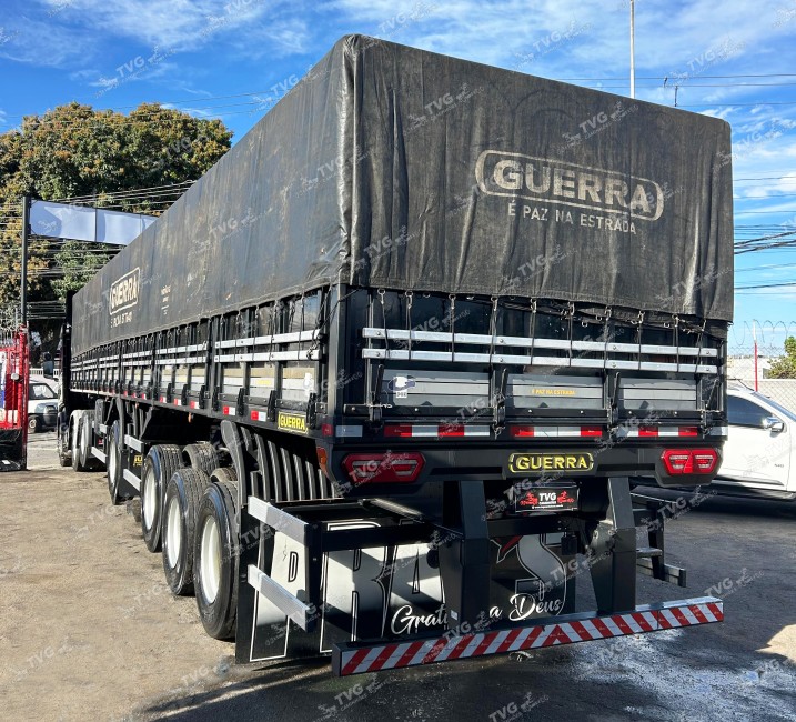 Carreta Guerra Graneleiro 4 eixos 