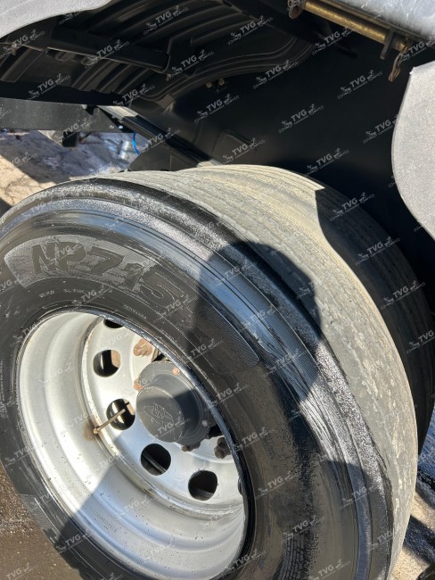 Carreta Guerra Graneleiro 4 eixos 