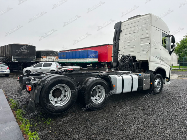 Volvo FH460 Globetrotter 6x2 2020
