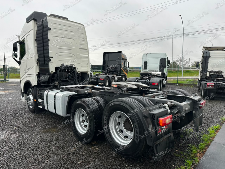 Volvo FH460 Globetrotter 6x2 2020
