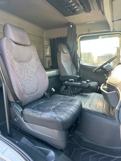 MB AXOR 2541 6X2 2012