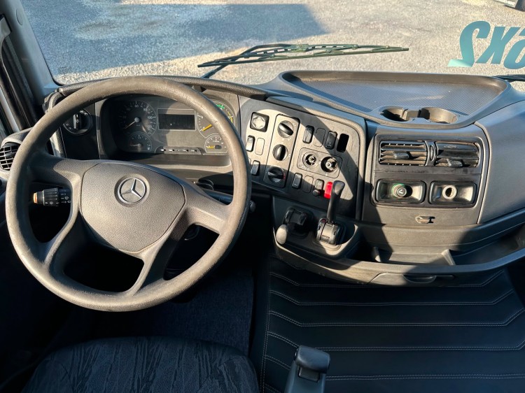 MB AXOR 2541 6X2 2012