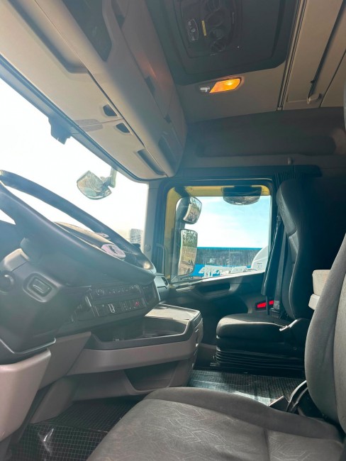 SCANIA R450 6X4 2020