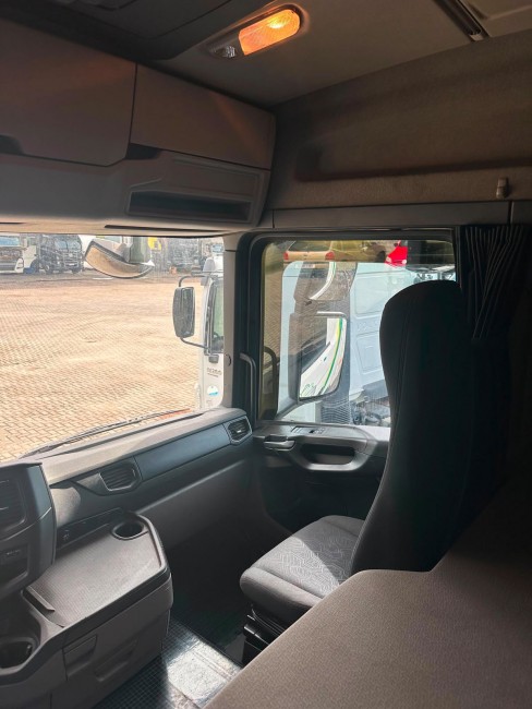 SCANIA R450 6X4 2020