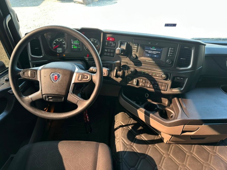 Scania R450 6x2 2021