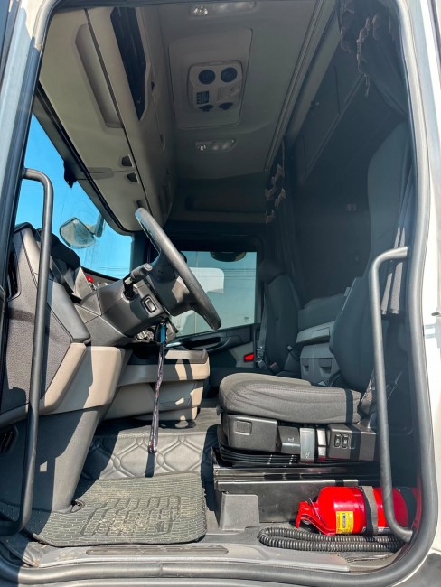 Scania R450 6x2 2021