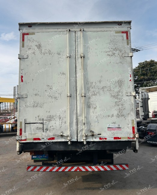 MB 1620 6x2 2000 Com Sider 