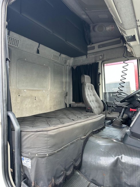 Iveco Stralis 360 6X2 2013