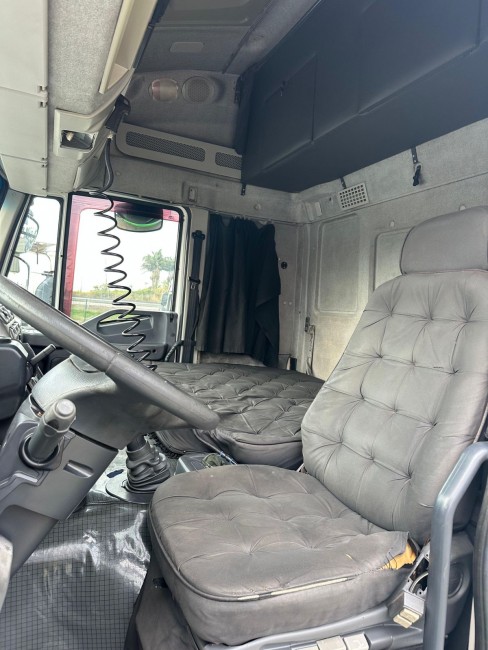 Iveco Stralis 360 6X2 2013