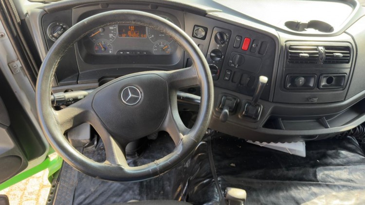 MB 2644 6x4 2012