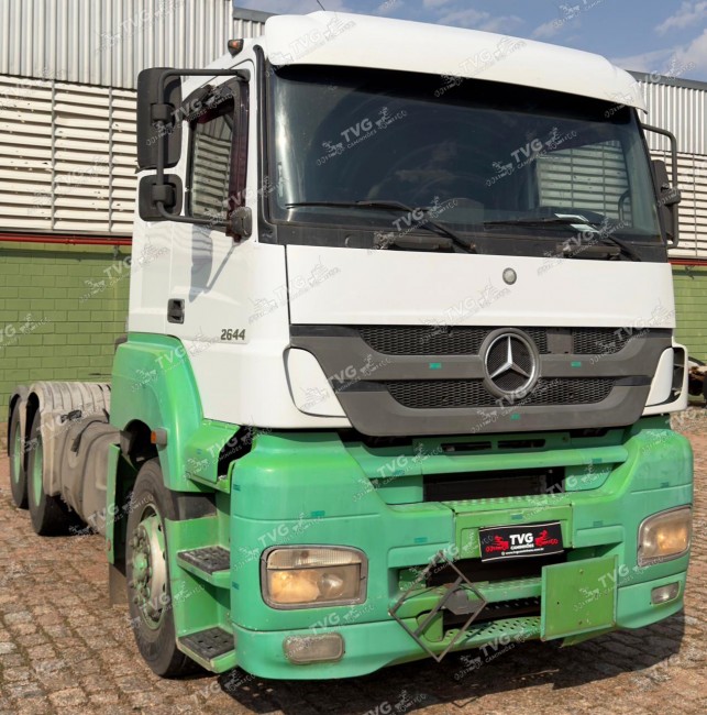 MB 2644 6x4 2012