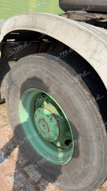 MB 2644 6x4 2012