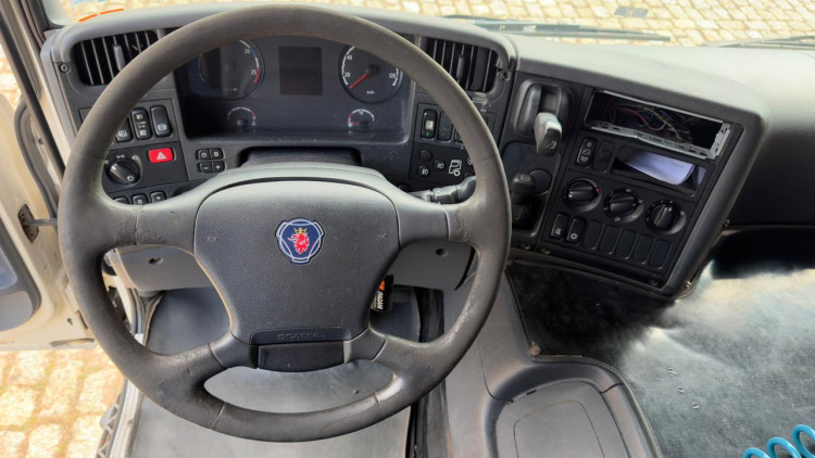 Scania P360 6x2 2014/2015