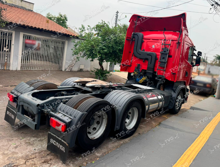 Scania R420 6X2 2011/2012