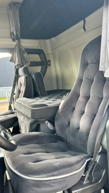 SCANIA R450 6X2 2020